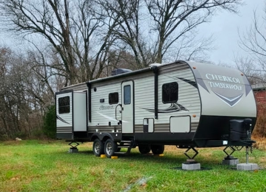 RV camping at Retreat at Hope Farm